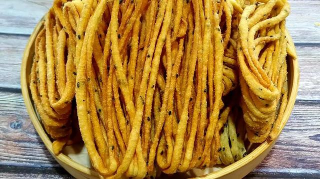 一共有特色面食30种（西北8种特色油炸面食）(1)