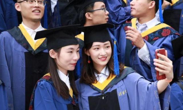 2025年研究生又扩招了吗(2025校研究生迎坏消息)(10)