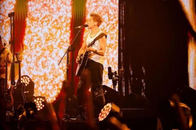 ​陶喆：出轨，被鬼畜，然后翻红