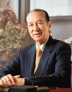 ​98岁赌王何鸿燊去世，17名子女现状曝光，其中3位比他先去世