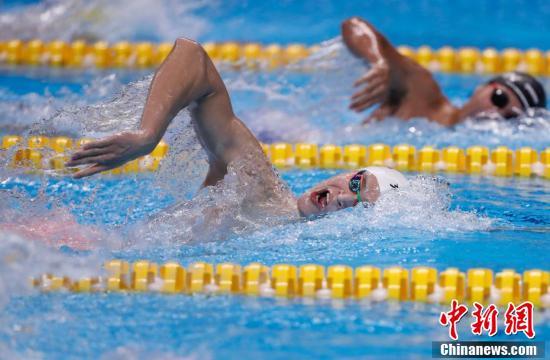 孙杨800米自由泳三连冠成绩 孙杨800米自由泳破赛会纪录夺冠(4)