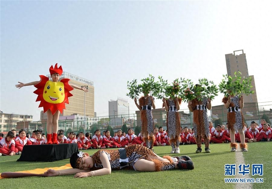 寓教于乐的快乐课本剧