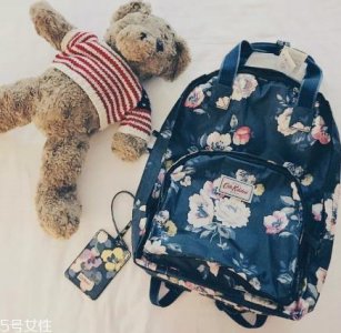 ​cath kidston是什么牌子？少女最爱的小碎花风代表