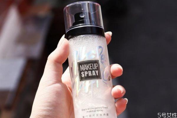 怎么判断定妆喷雾里有没有成膜剂 定妆喷雾成膜剂成分 怎么判断定妆喷雾里有没有成膜剂 定妆喷雾成膜剂成分