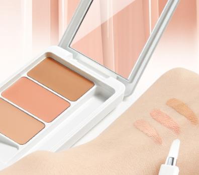 遮瑕膏和遮瑕笔哪个好？分析两者的优缺点