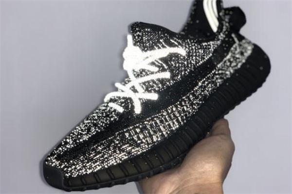 yeezy 350黑色满天星发售时间 椰子满天星黑色版