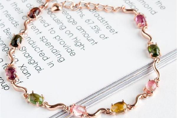 碧玺有收藏的价值吗 碧玺什么样子的值钱 碧玺有收藏的价值吗 碧玺什么样子的值钱