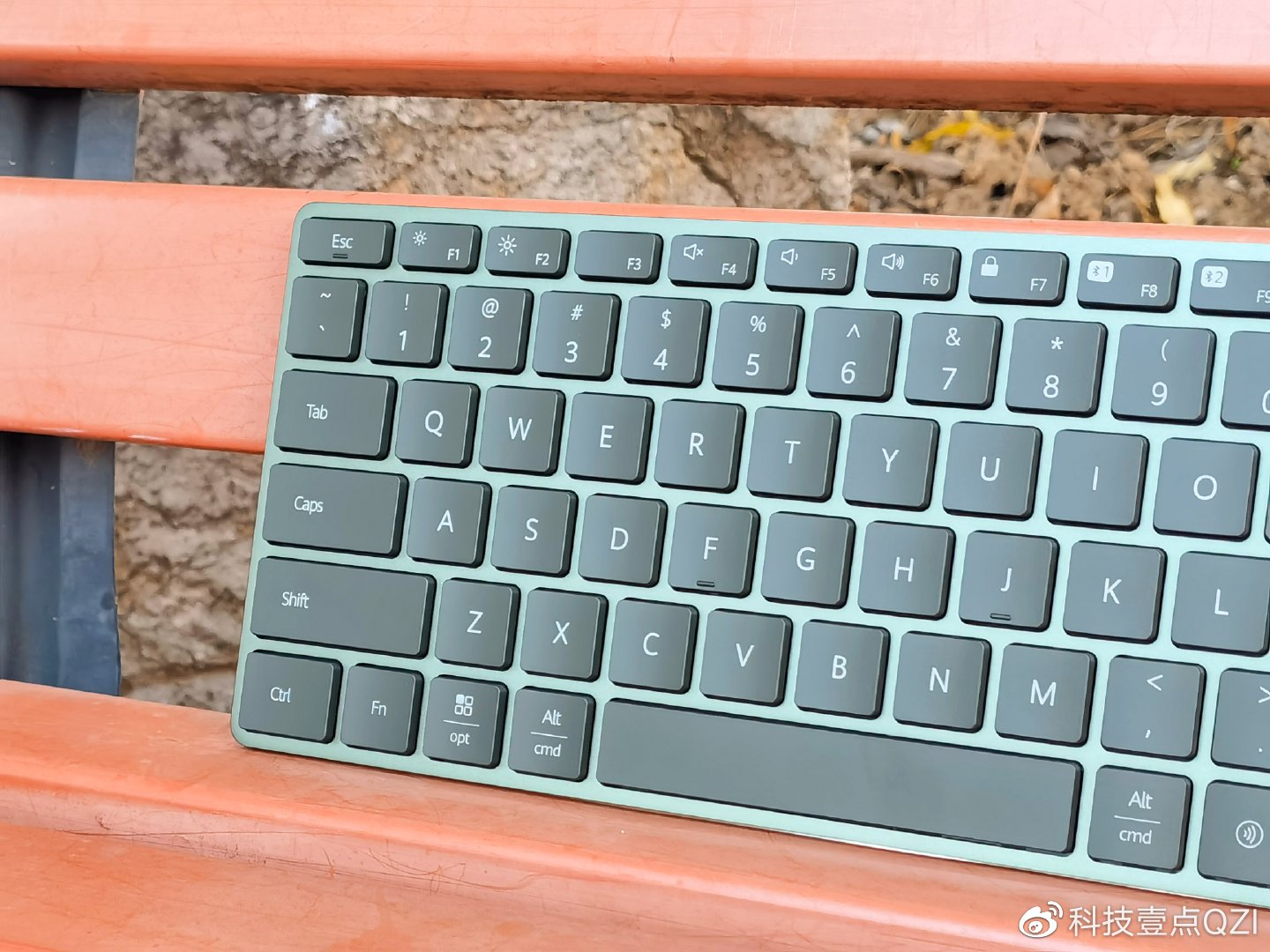 华为键盘怎么连接华为平板（华为键鼠套装测评）