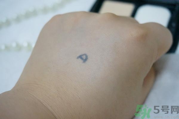 迪奥凝脂恒久粉饼多少钱?迪奥凝脂恒久粉饼专柜价格