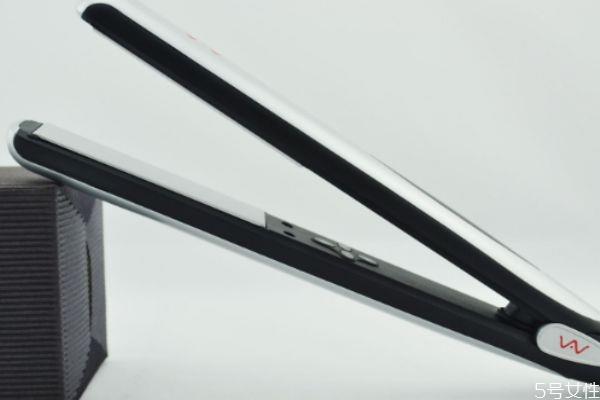 直发器伤头发吗 直发器怎么用才能把伤害降低 直发器伤头发吗 直发器怎么用才能把伤害降低