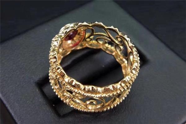 布契拉提是大牌吗 珠宝档次很高 布契拉提是大牌吗 珠宝档次很高