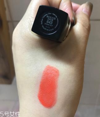 迪奥643号口红好看吗 迪奥口红643试唇图片 迪奥643号口红好看吗 迪奥口红643试唇图片