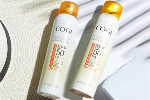 高姿防晒喷雾好用吗 高姿防晒喷雾适合敏感皮肤吗 高姿防晒喷雾好用吗 高姿防晒喷雾适合敏感皮肤吗