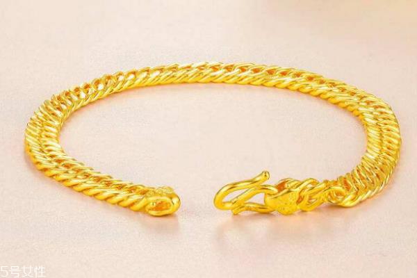 送黄金手链有什么寓意 代表美好的祝福