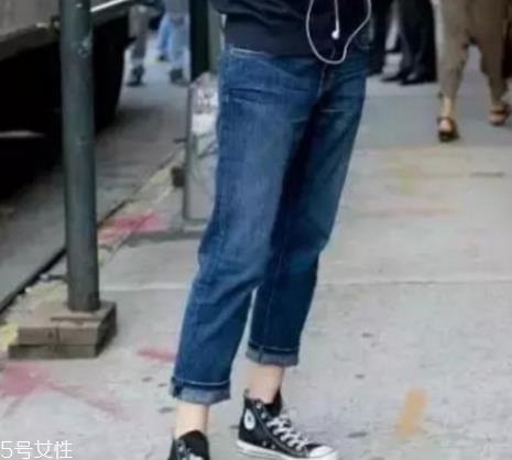 运动鞋搭配什么裤子好看？春季最佳穿搭