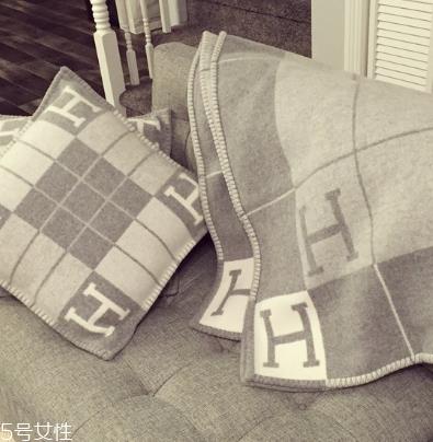 毛毯上粘了口香糖怎么去除 从此告别烦恼 毛毯上粘了口香糖怎么去除 从此告别烦恼