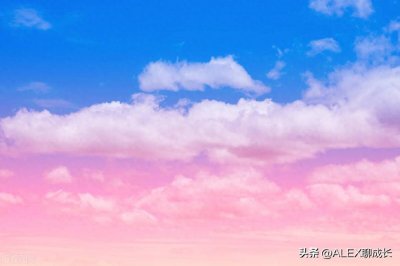 ​一个女人，在3个方面活得越朴素，反而越高贵