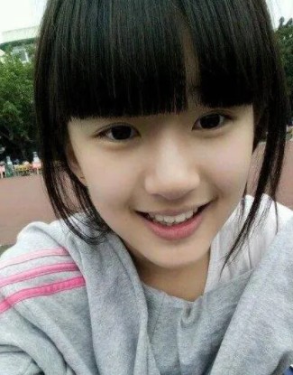 被汪涵当做干女儿，从小网红逆袭成网剧一姐，赵露思什么来头？