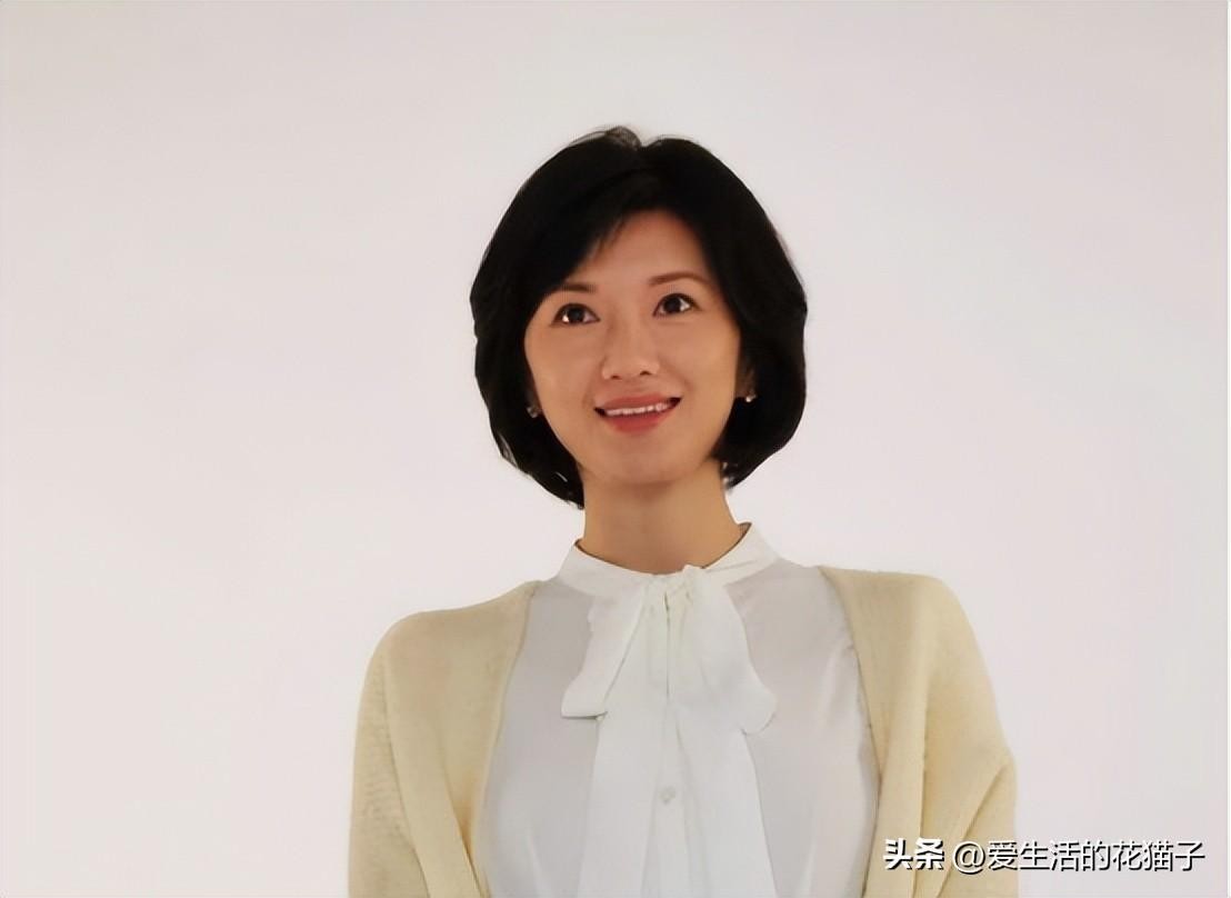 前央视主持苑冉：16岁出道，却靠演“后妈”出圈，今43岁婚姻成谜