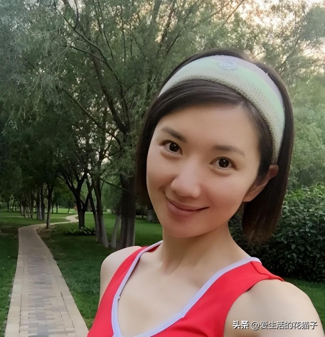 前央视主持苑冉：16岁出道，却靠演“后妈”出圈，今43岁婚姻成谜