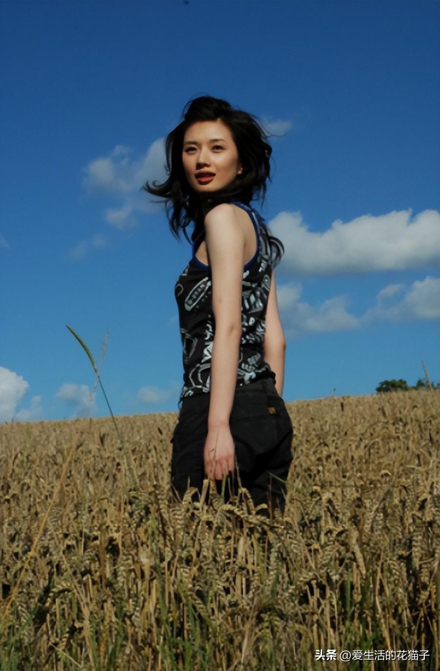 前央视主持苑冉：16岁出道，却靠演“后妈”出圈，今43岁婚姻成谜