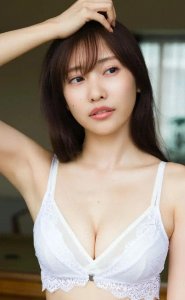 ​日本艺能界女神佐野日向子，性感妩媚，诱惑无限！