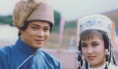 ​郭靖想不到，他被最信任的人出卖，黄蓉沦为了他人的玩物