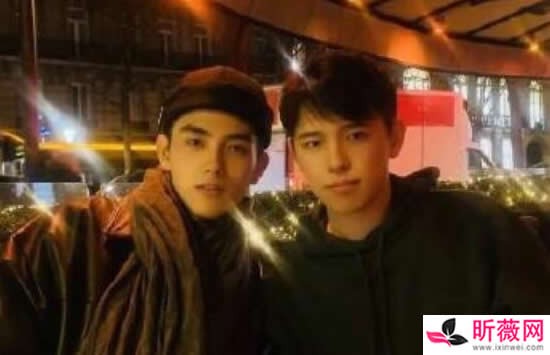 陈飞宇的亲哥哥是谁 陈飞宇亲哥是干什么的