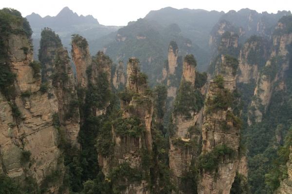 张家界必玩的十大景点排名榜(张家界堪称鬼斧神工的6个景点)(3)