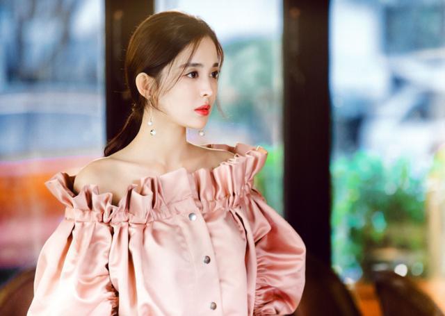 古力娜扎新剧《风暴舞》将播，粉丝们都说她演技有进步