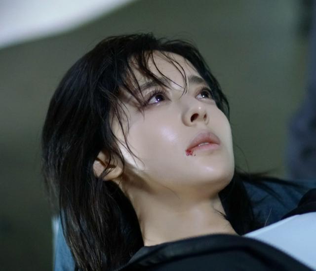 古力娜扎新剧《风暴舞》将播，粉丝们都说她演技有进步