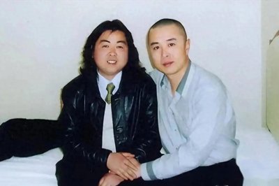 ​“最帅唐僧”徐少华：巅峰时娶妻，恩爱39年零绯闻，如今幸福美满