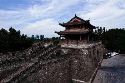 ​你知道三国时候的荆州是现在的哪个城市吗？