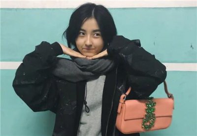 ​第一次约会聊天技巧，一开口就把女生吸引住了