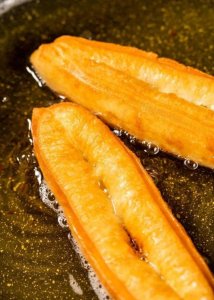 ​浙江，食堂厨师持续两年每天私自将包子油条拿回家，被开除