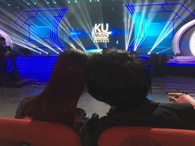 ​华晨宇和邓紫棋这画风，说两人只是朋友你信吗？