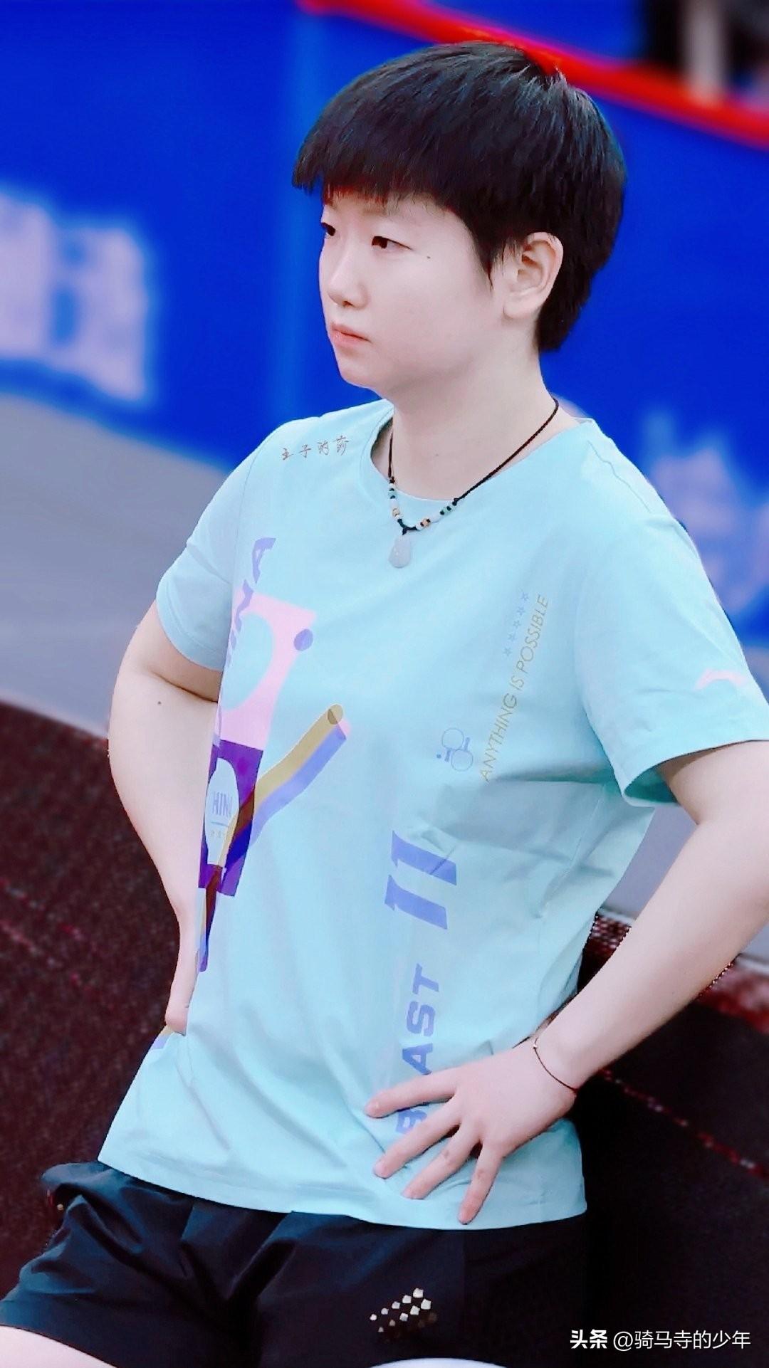 孙颖莎个人资料简介及身高(孙颖莎难成大满贯,身高成为最大短板?)