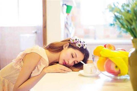 女生分手后无意复合的表现3