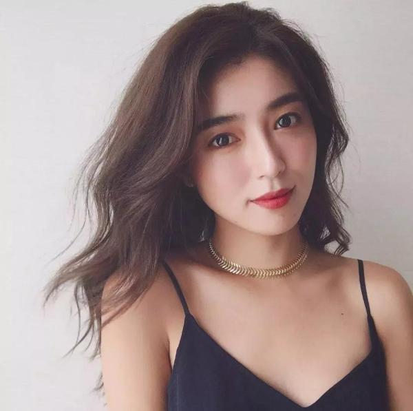 如何跟女孩约会聊什么