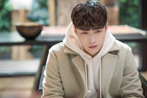 黄金瞳有第二部什么时候出 是否原班人马呢