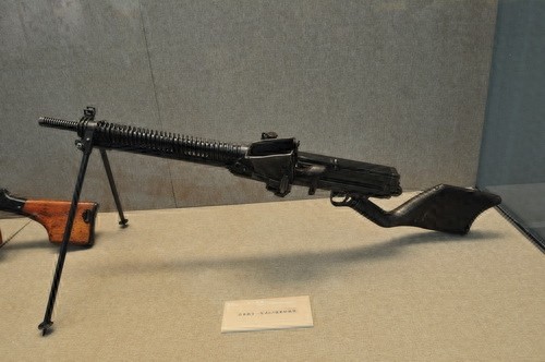 臭名昭著的歪把子，它到底是怎样的一款枪