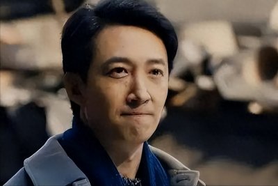 ​王阳：出道10年不温不火，40岁娶高斯后爆红，娶了个旺夫的老婆