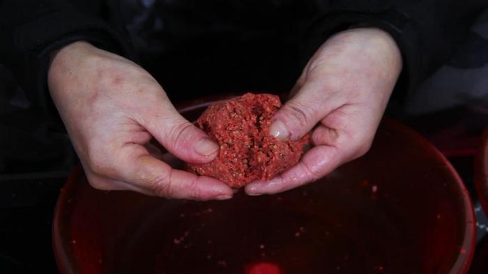 冬天开野战蓝鲫的绝密配方，有些人学了一半就能连拔大板鲫了