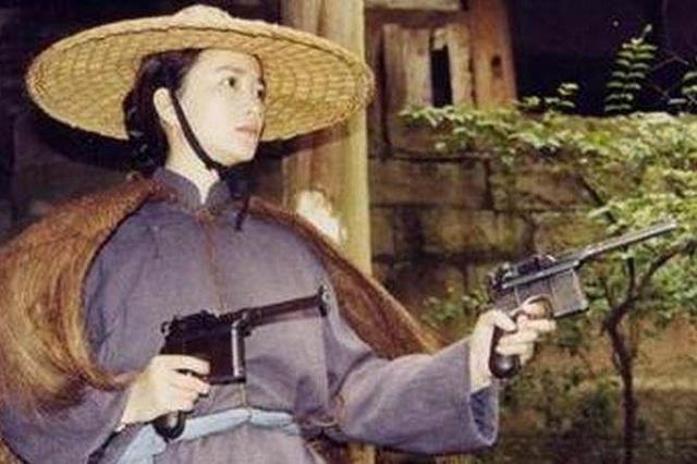 四川版双枪老太婆，三个原型只活了两个，副省级待遇