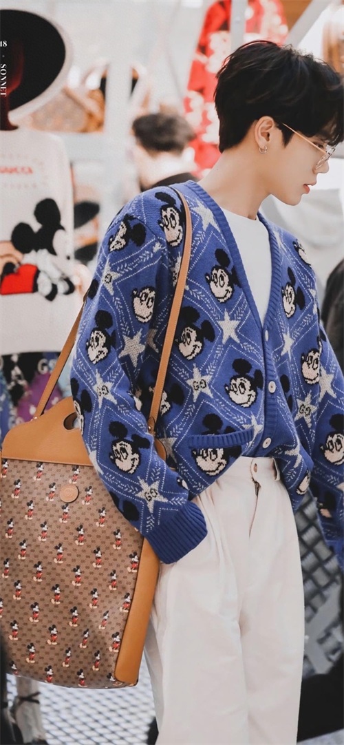 林彦俊内地明星写真手机壁纸