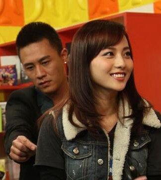 张嘉倪杜淳接受采访 又见一帘幽梦播出十年(6)