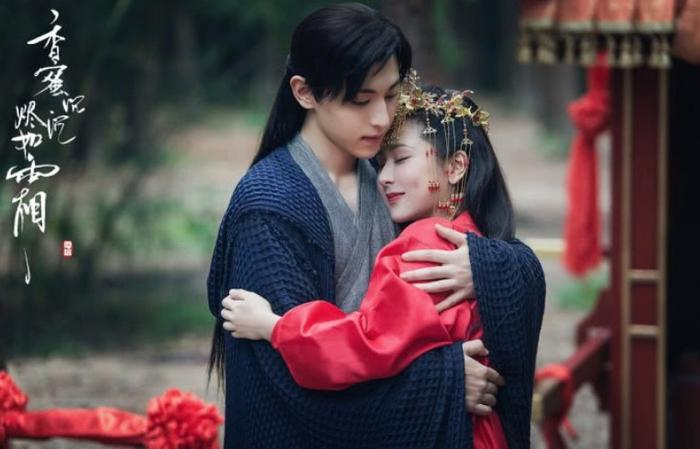 邓伦杨紫CP甜蜜!现实中两人却走不到一起,网友:这一点是关键