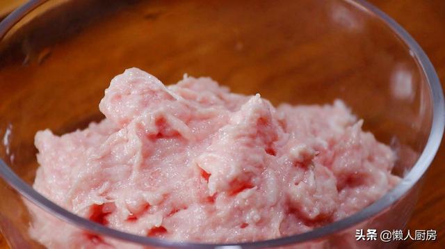 正宗的北方鲅鱼饺子做法（原来鲅鱼饺子这么好吃）(11)