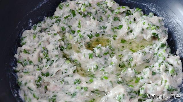 正宗的北方鲅鱼饺子做法（原来鲅鱼饺子这么好吃）(21)