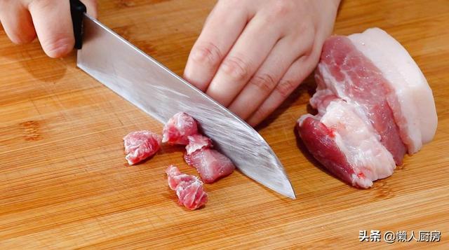 正宗的北方鲅鱼饺子做法（原来鲅鱼饺子这么好吃）(8)